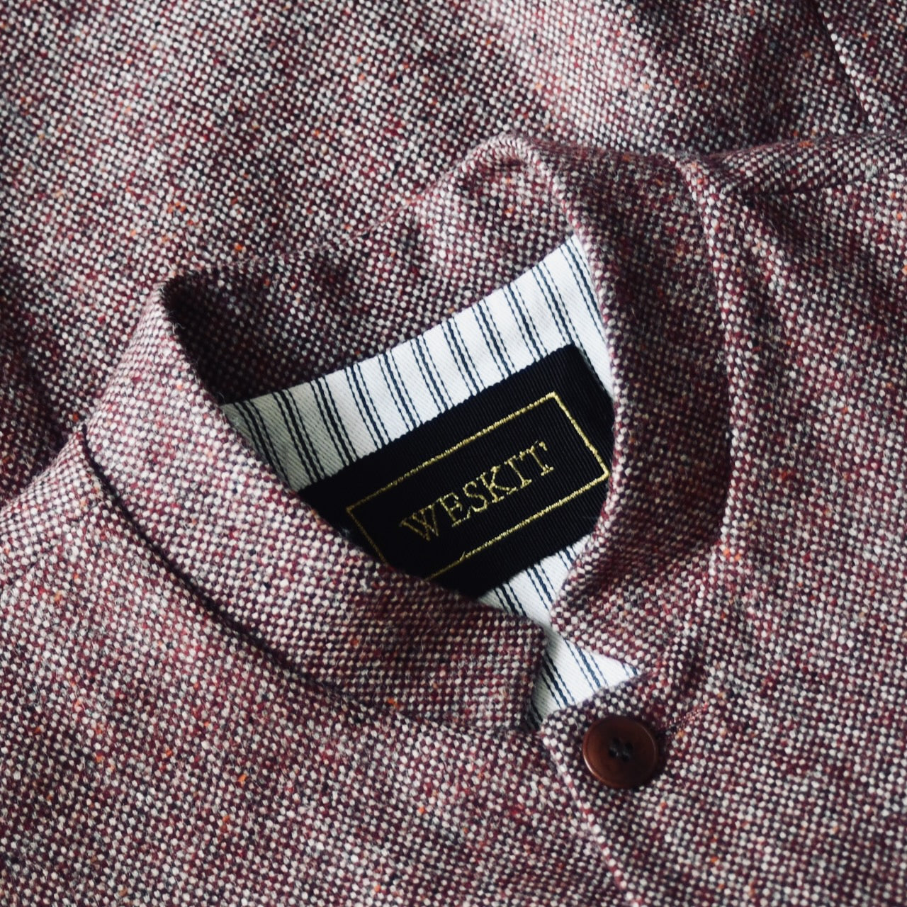 Classic Cut Waistcoat in Finely Woven Bloodshot Hopsack Tweed