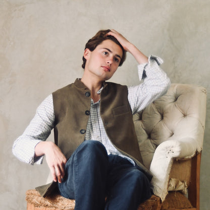 42" Classic Cut Waistcoat in Khaki Moleskin