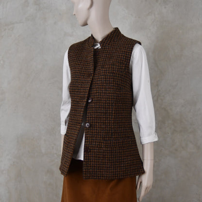 10 – Ladies Classic Cut Waistcoat in Copper Check Lovat Tweed