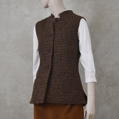 10 – Ladies Classic Cut Waistcoat in Copper Check Lovat Tweed