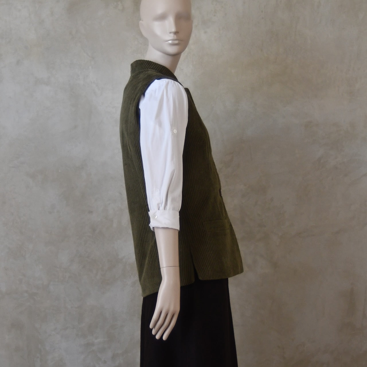 Ladies Classic Cut Waistcoat in Khaki Corduroy