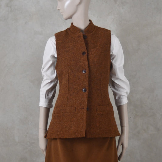 Ladies Classic Cut Waistcoat in Plain Russet Lovat Tweed