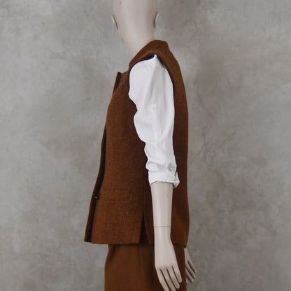 Ladies Classic Cut Waistcoat in Plain Russet Lovat Tweed