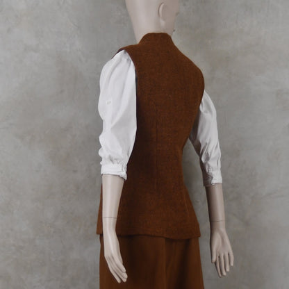 6 – Ladies Classic Cut Waistcoat in Plain Russet Lovat Tweed