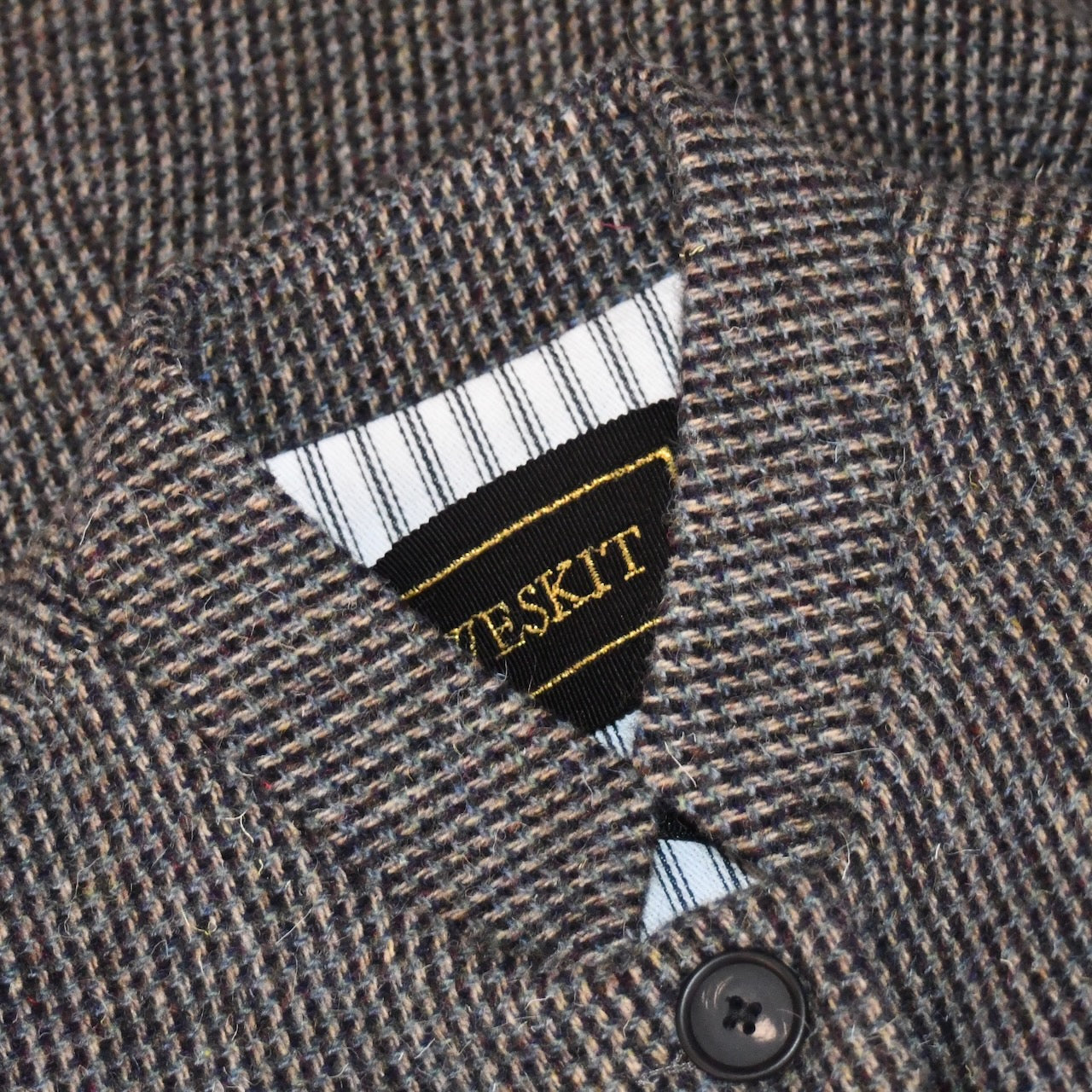 10 – Ladies Classic Cut Waistcoat in Small Blue Check Lovat Tweed