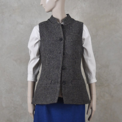 10 – Ladies Classic Cut Waistcoat in Small Blue Check Lovat Tweed