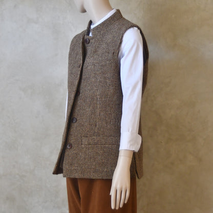 10 – Ladies Classic Cut Waistcoat in Small Brown Check Lovat Tweed
