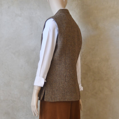 10 – Ladies Classic Cut Waistcoat in Small Brown Check Lovat Tweed