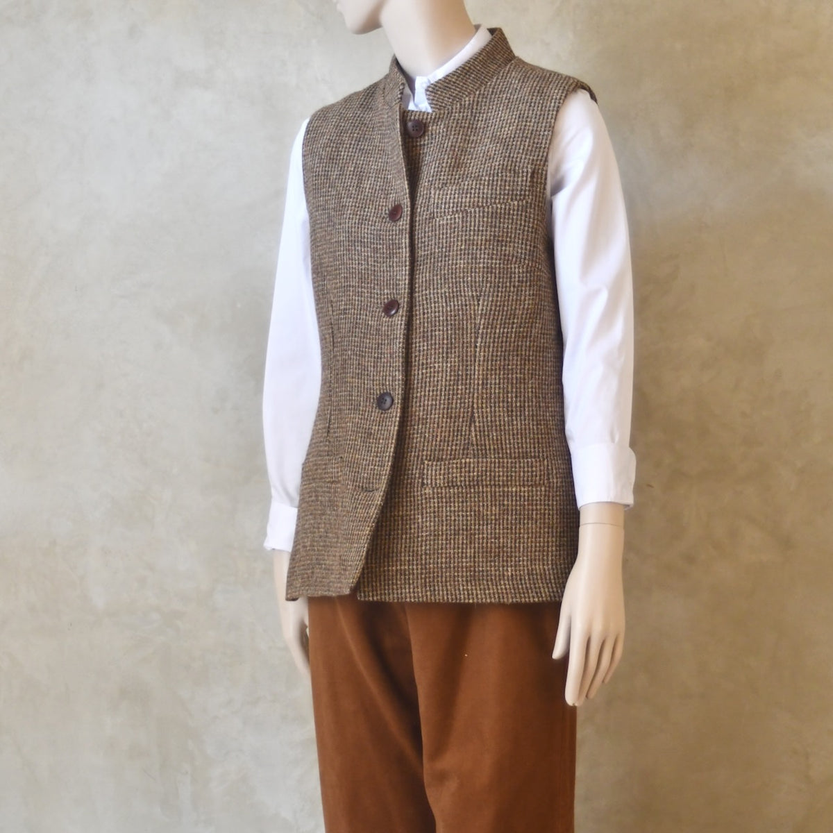 10 – Ladies Classic Cut Waistcoat in Small Brown Check Lovat Tweed
