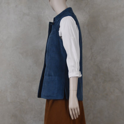 Ladies Classic Cut Waistcoat in Teal Corduroy
