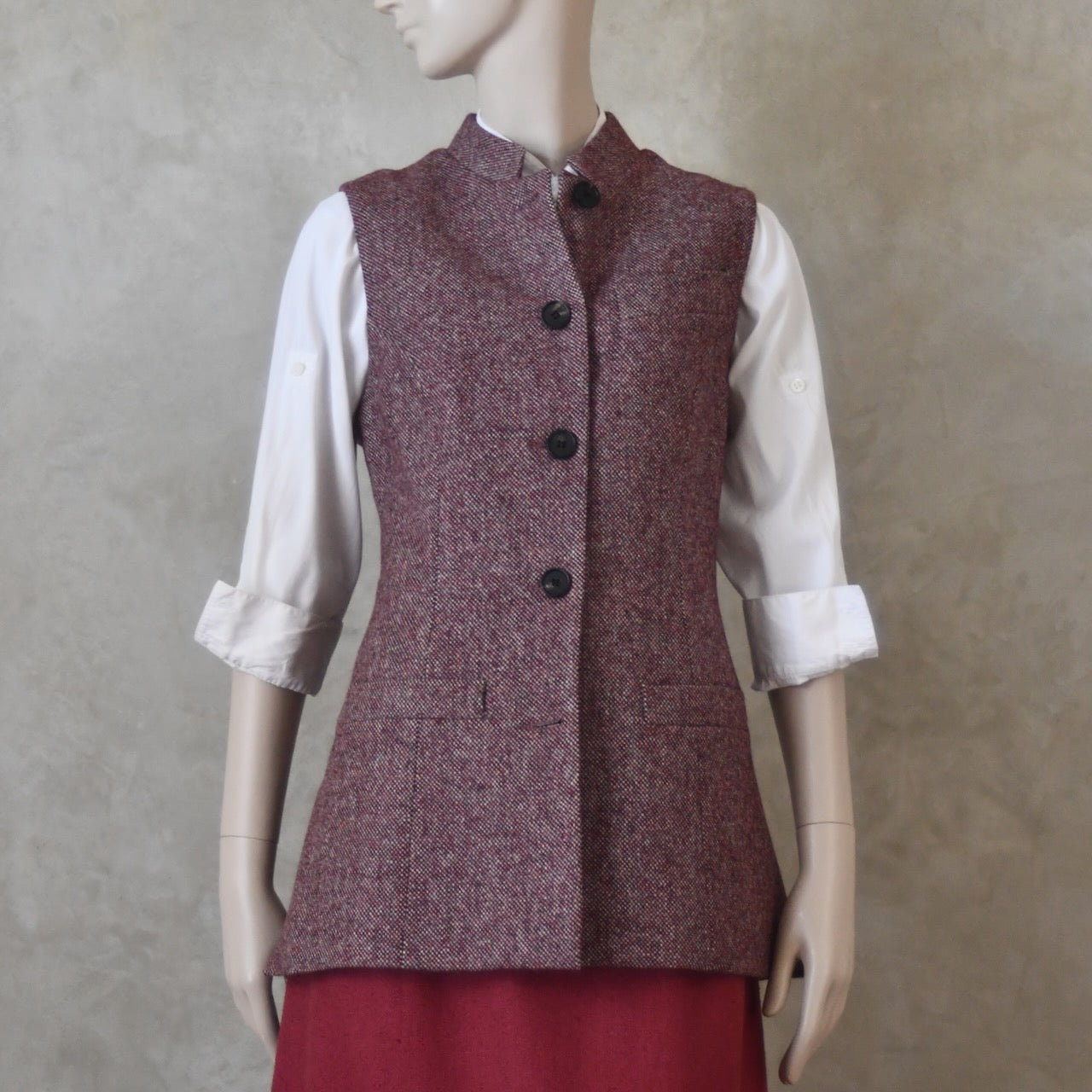 12 – Ladies Longer Length Waistcoat in Finely Woven Bloodshot Hopsack Tweed