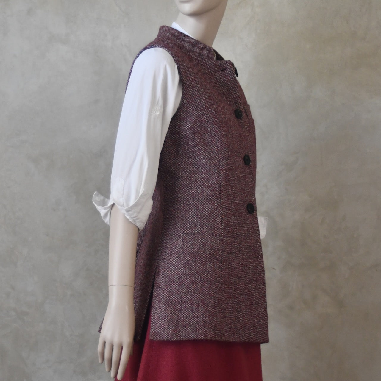 12 – Ladies Longer Length Waistcoat in Finely Woven Bloodshot Hopsack Tweed