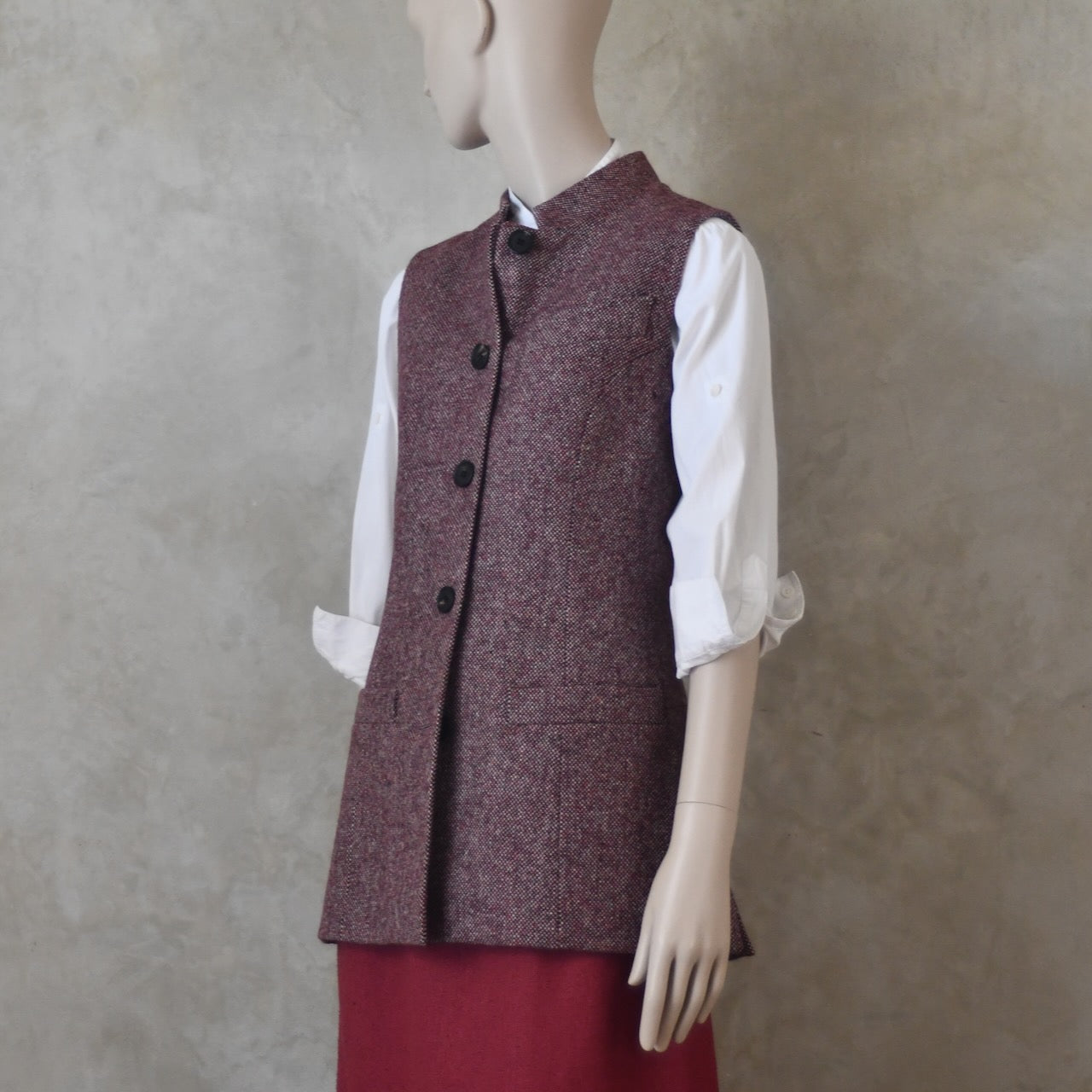 12 – Ladies Longer Length Waistcoat in Finely Woven Bloodshot Hopsack Tweed