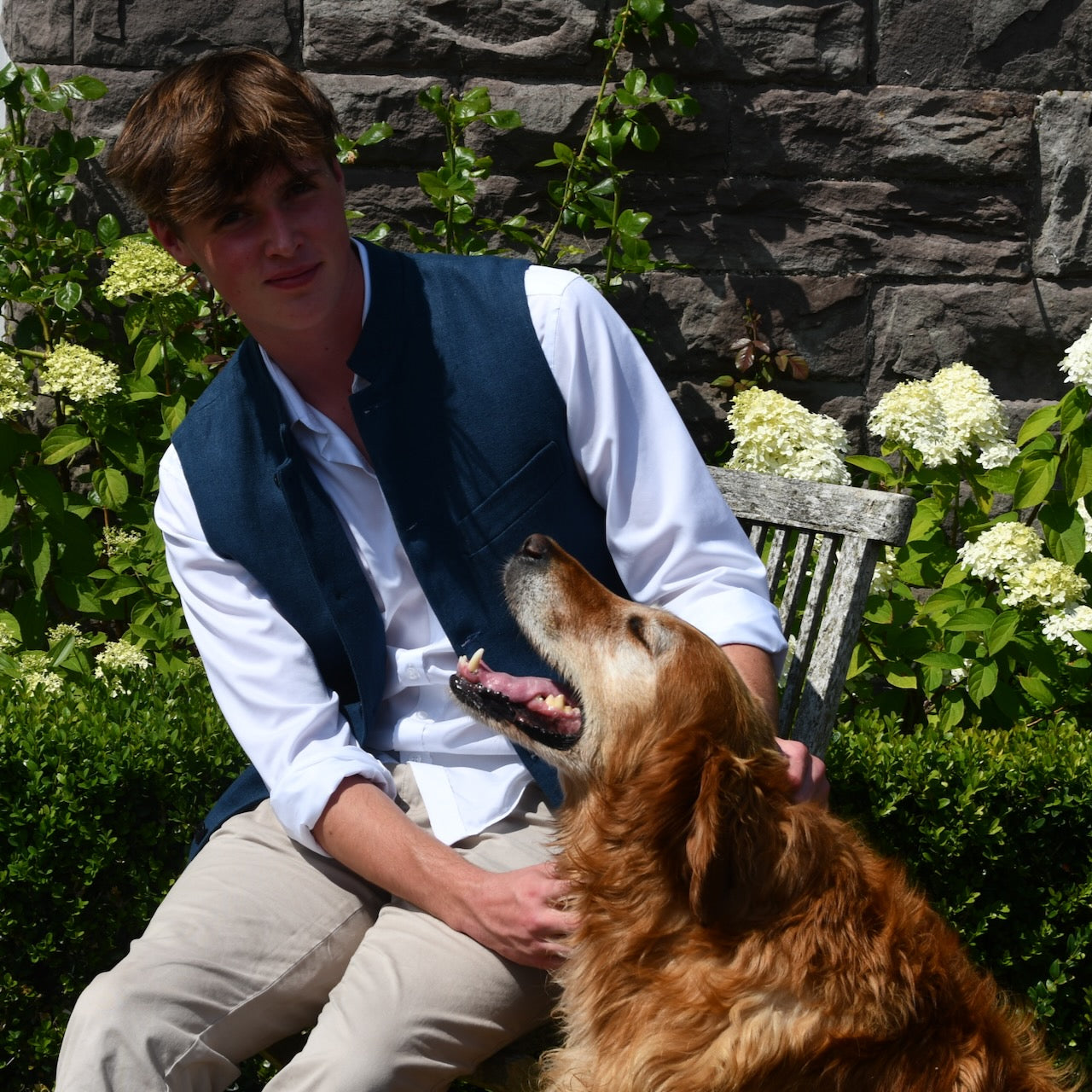 Classic Cut Waistcoat in Deep Navy Mid-Weight Irish Linen