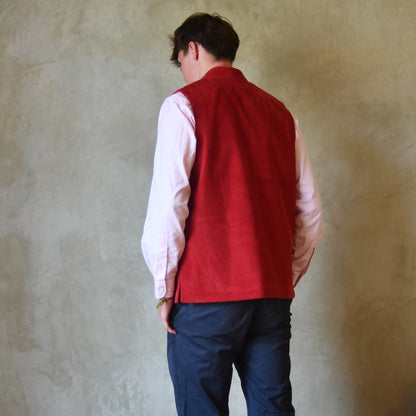 Rear view oBespoke Nehru Style Gilet in Crimson Cord.
Handmade in London.
Shown with a Nehru Collar. 