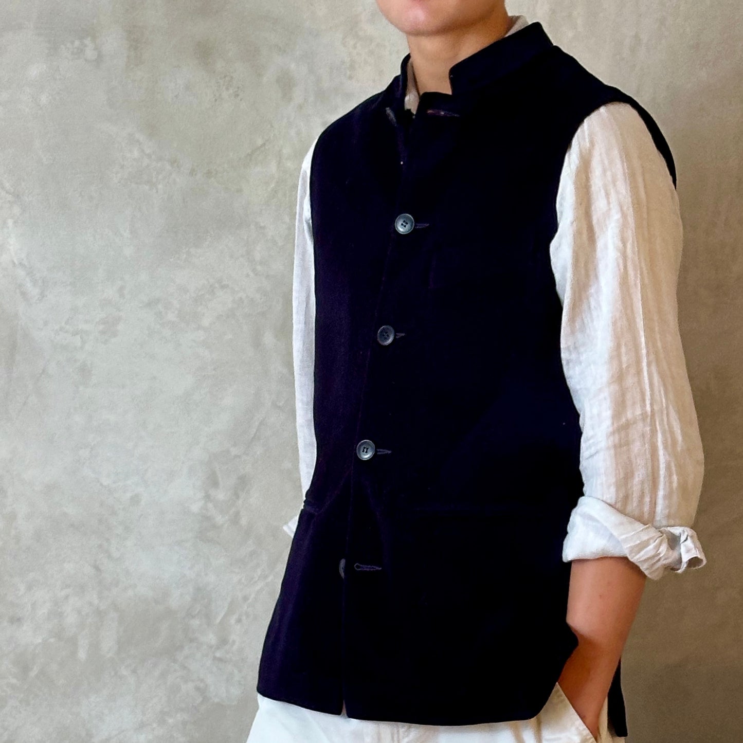 46" Classic Cut Waistcoat in Dark Navy Velvet